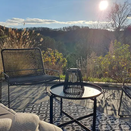 Odenwald-lodge Mit Infrarotsauna Im Naturpark Odenwald - Haus Rechts Ferienhaus